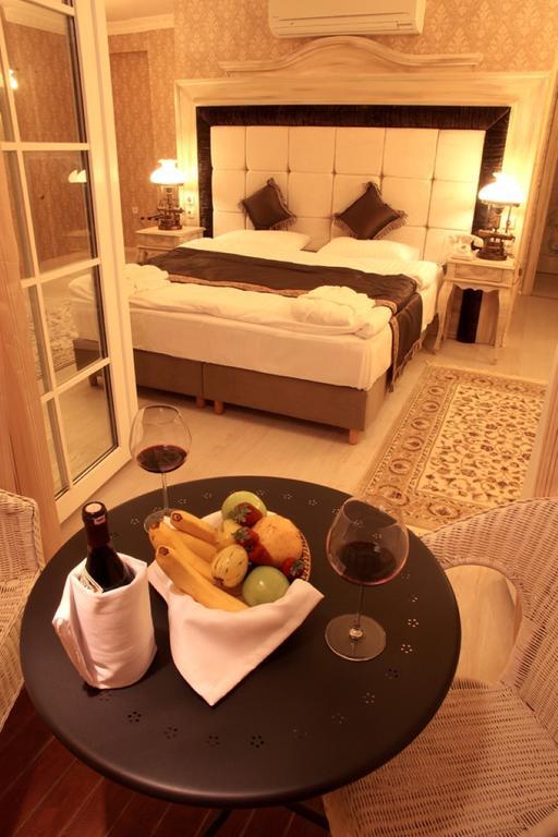 Trilyali Butik Hotel Tirilye 외부 사진